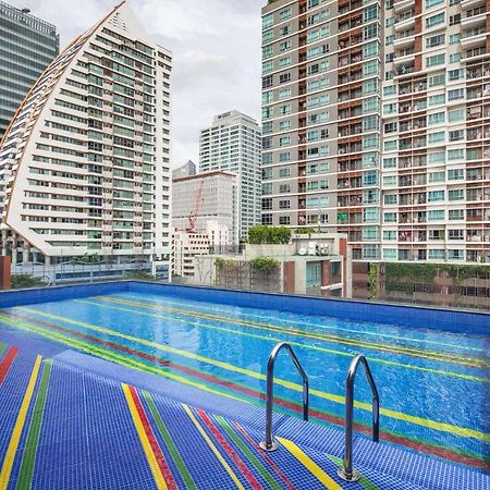 Best Western Click Sathorn 11 Banguecoque Exterior foto