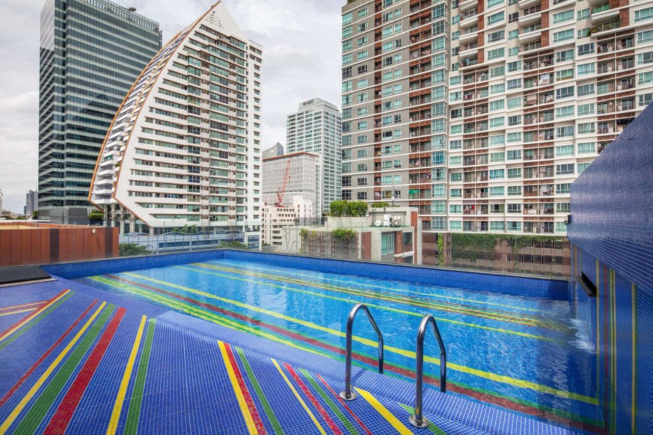 Best Western Click Sathorn 11 Banguecoque Exterior foto