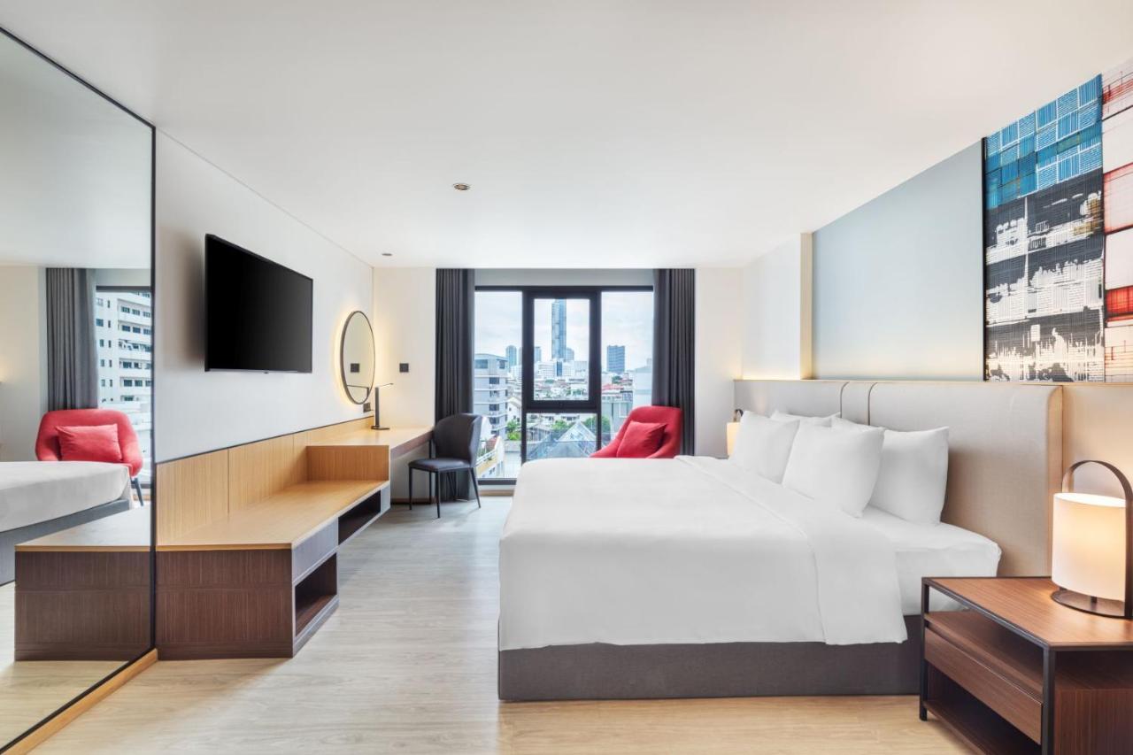 Best Western Click Sathorn 11 Banguecoque Exterior foto